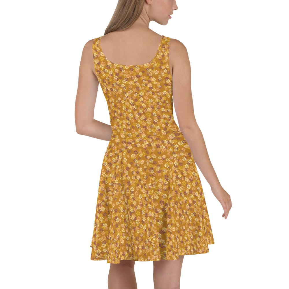 image of a woman wearing Orange Ditsy Floral Pattern Skater Dress